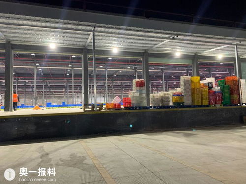 南山区西丽街道牛成村永易通水泥厂存在大面积违建存在包庇